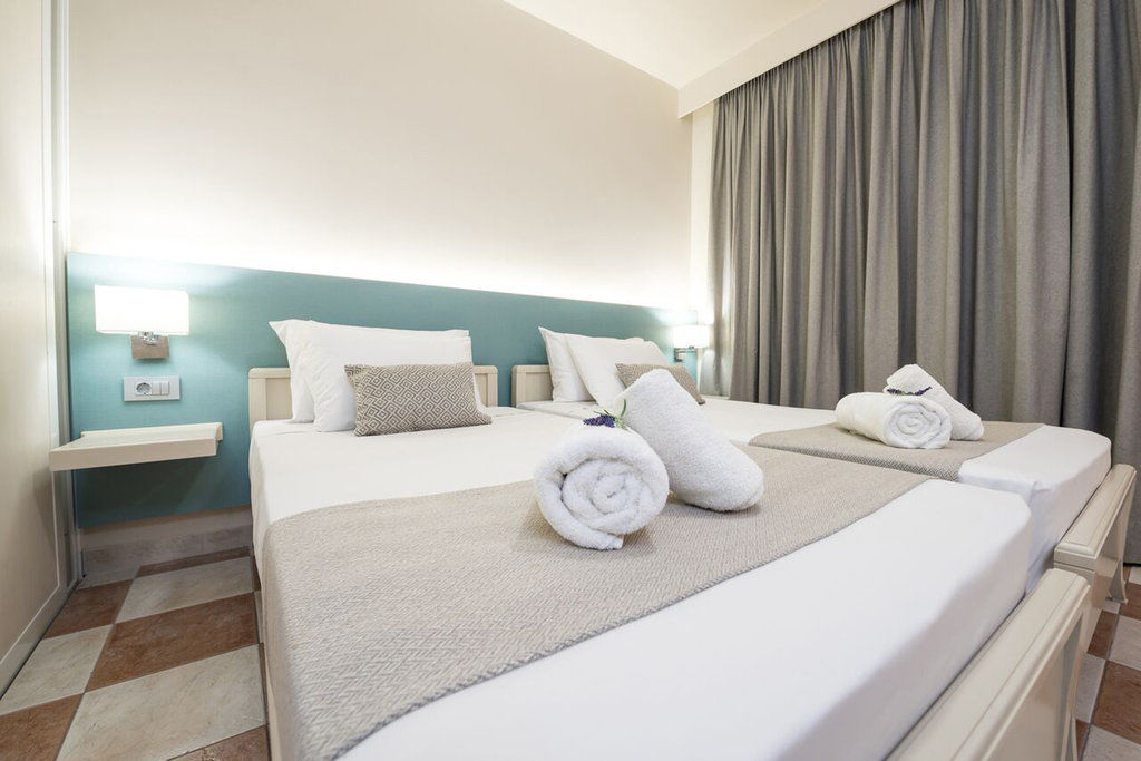Ilios Hotel, Adults Only ラガナス エクステリア 写真